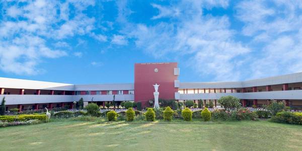 Sacred Heart Senior Secondary School, Aggar nagar, Ludhiana