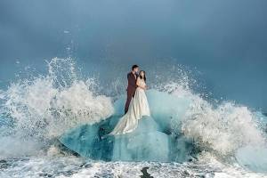 Leading Waves, Gurgaon