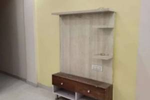 1 BHK Flat for Sale in DLF Dilshad Ext-2 – 450 sq. ft, Prime Location!"