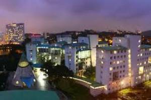 Creating Knowledge Hubs: Top 10 Architects of the Indian Institute of Technology Mumbai